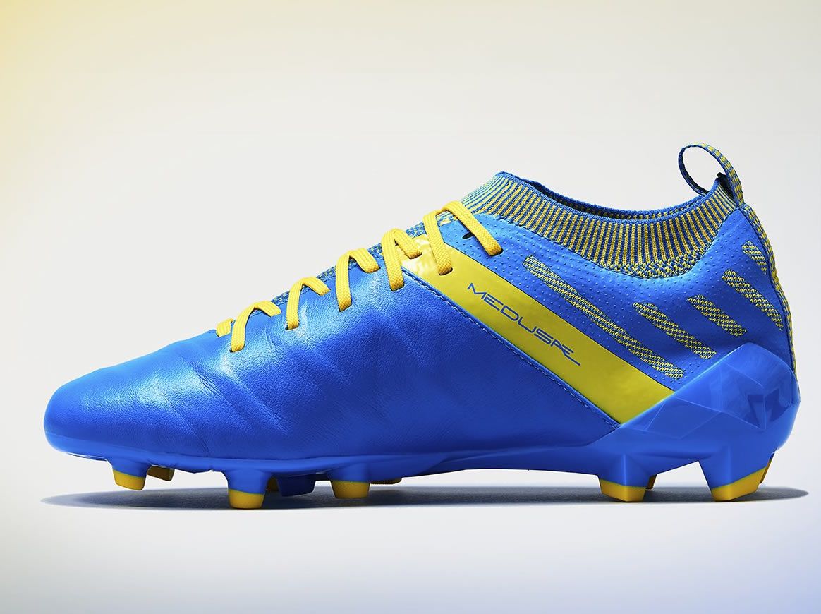 First Ever Umbro Knit Boot Next Gen Umbro Medusae II Elite